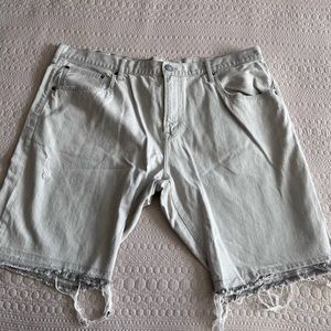 American Eagle gray distressed denim shorts